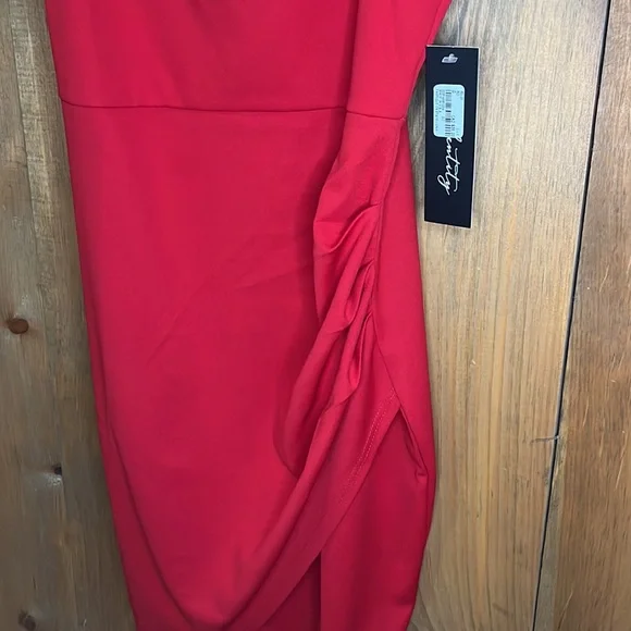 Cocktail Dress - Picture 2 of 5